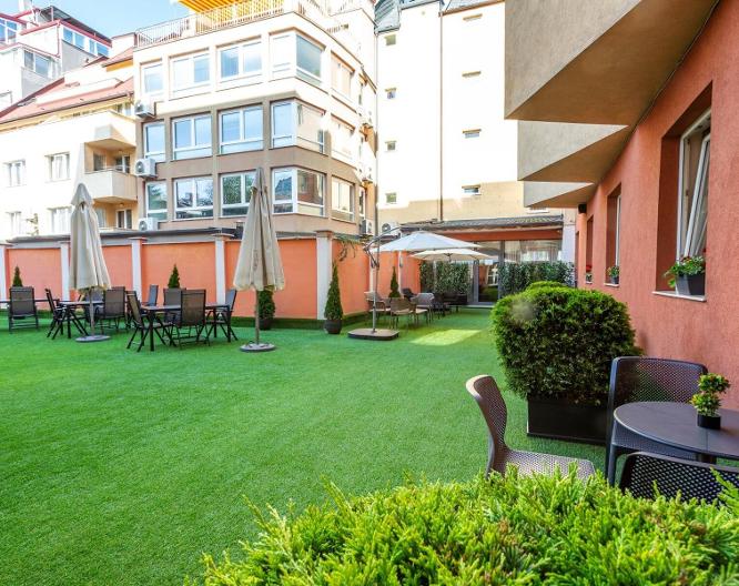 City Avenue - Außenansicht