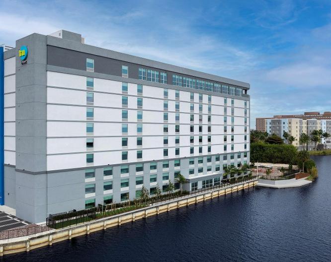 Tru By Hilton Miami Airport South Blue Lagoon - Außenansicht