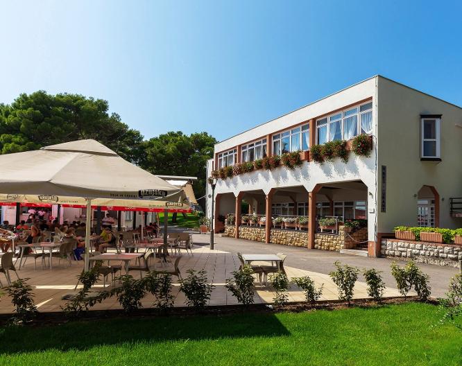 Centinera Resort & Camping - Außenansicht