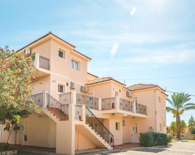 Sotiris Studios & Apartements - Außenansicht