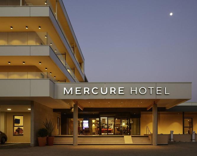 Kyriad AVIGNON-Courtine Gare TGV - Außenansicht