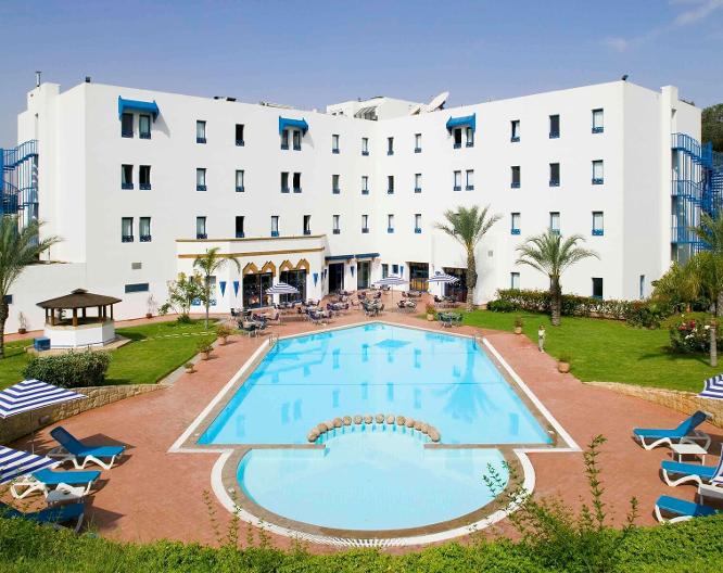 Hotel Ibis Meknes - Außenansicht
