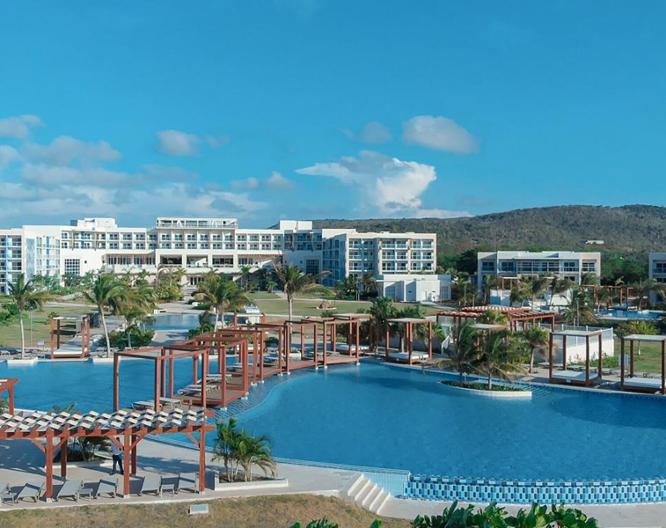 Gran Muthu Almirante Beach - Außenansicht