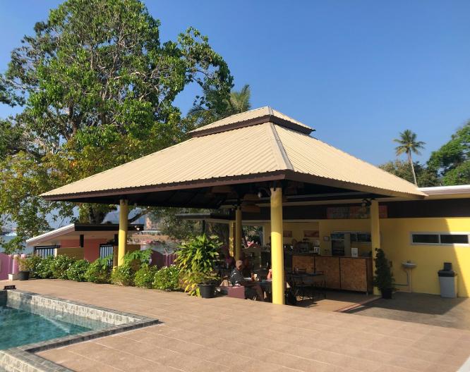 Anyavee Nam Mao Beach Resort - Außenansicht