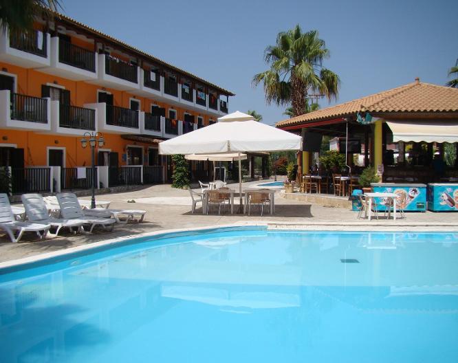 Apple Hotel - Außenansicht