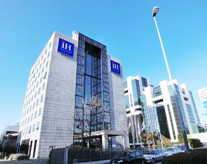 iH Hotels Milano Lorenteggio - Außenansicht