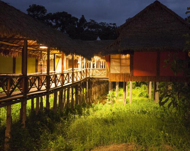 Heliconia Amazon River Lodge - Außenansicht