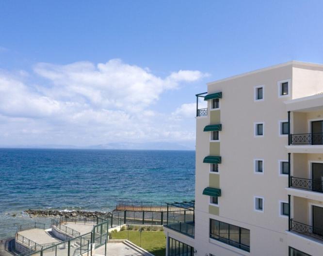 Ramada by Wyndham, Athens Club Attica Riviera - Außenansicht