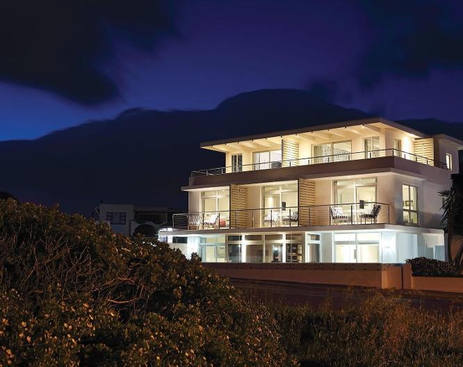 One Marine Drive Boutique Hotel - Außenansicht