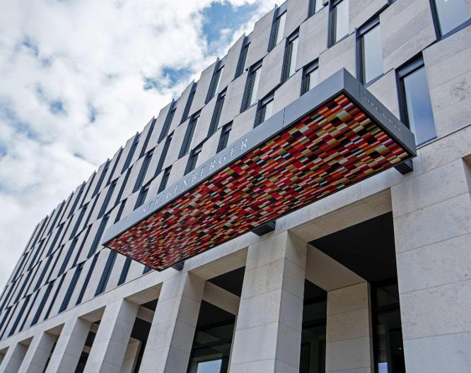 Steigenberger Airport Hotel - Außenansicht