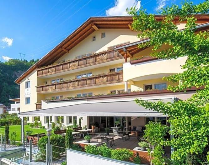 Saldur Small Active Hotel - Außenansicht