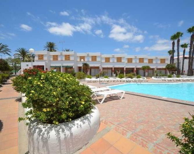 Las Brisas Bungalows - Außenansicht