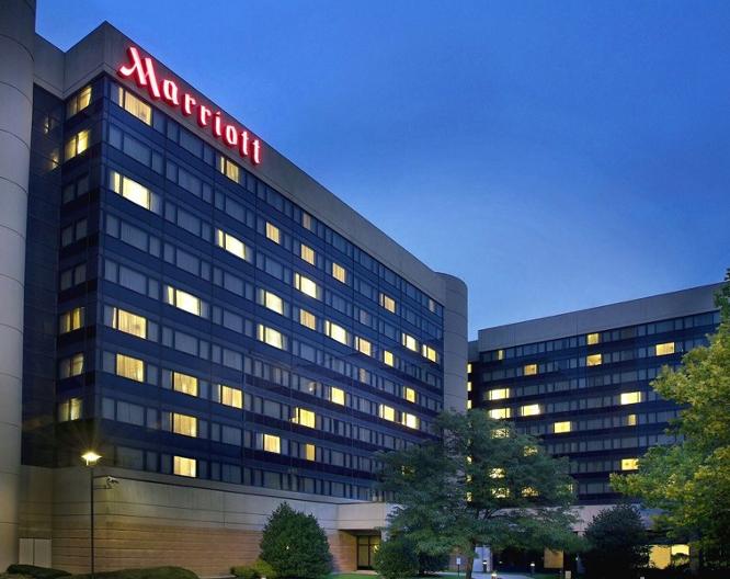 Marriott Newark Airport - Außenansicht