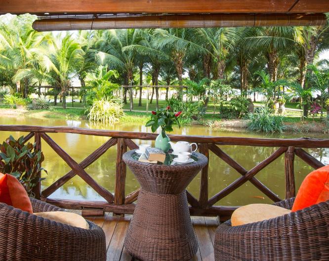 Chez Carole Resort - Außenansicht