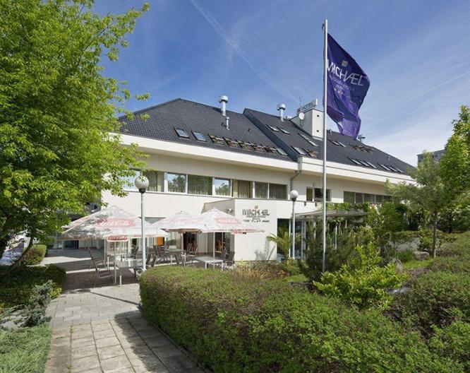 Michael - Außenansicht