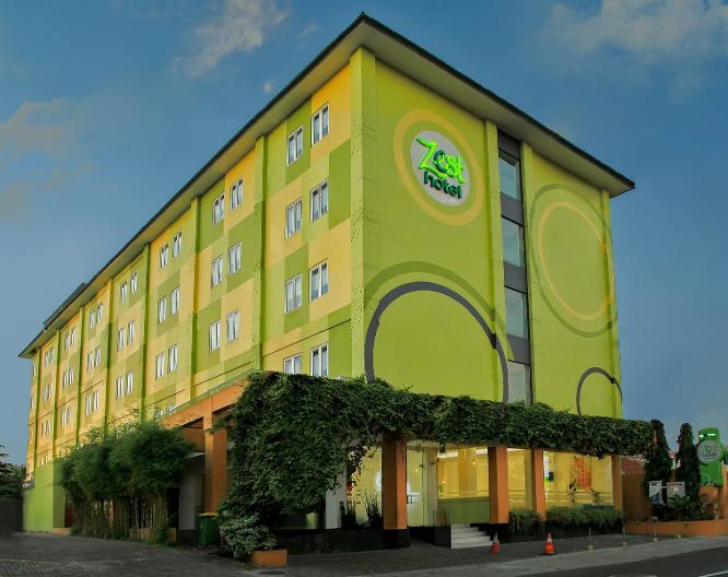 Zest Hotel Yogyakarta - Außenansicht