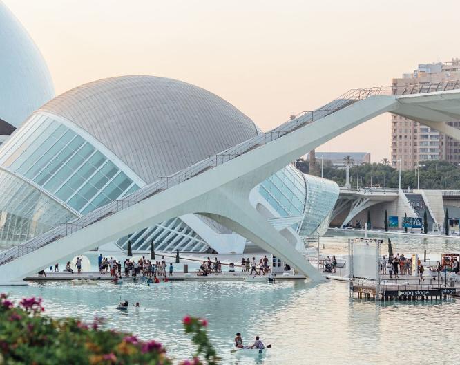 Rooms Ciencias - Außenansicht