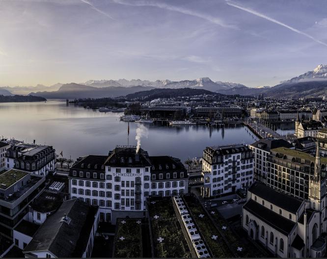 Hotel Schweizerhof Luzern - Außenansicht