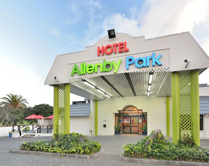 Allenby Park Hotel - Außenansicht