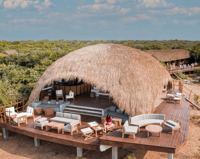 Chena Huts by Uga Escapes - Außenansicht