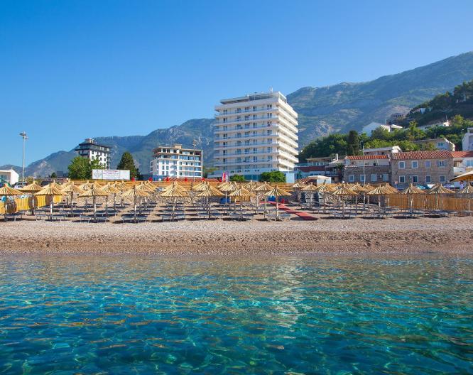 Hotel Sato - Außenansicht