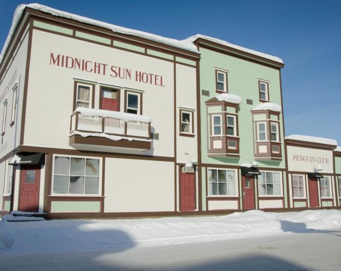 Midnight Sun Hotel - Außenansicht