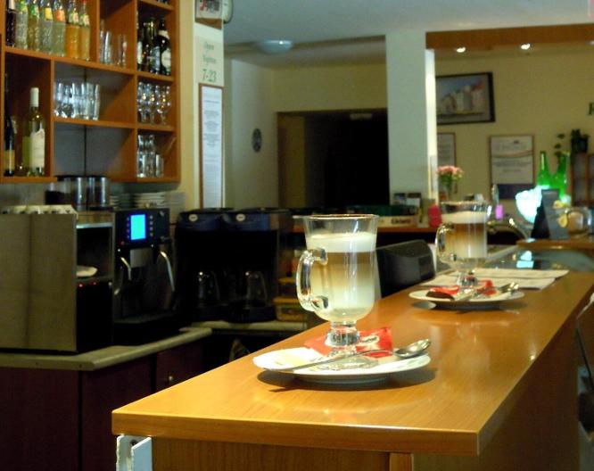 Platan Hotel - Essen und Trinken
