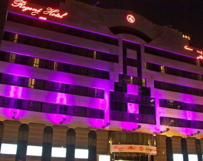 Regent Palace Hotel - Außenansicht