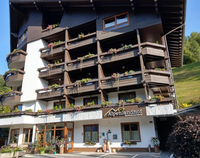 Alpenlandhof - Außenansicht