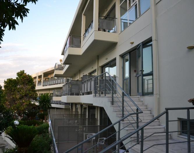 Dassia Holiday Club - Außenansicht