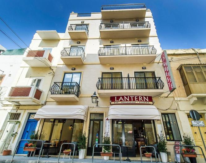 Lantern Guest House - Außenansicht