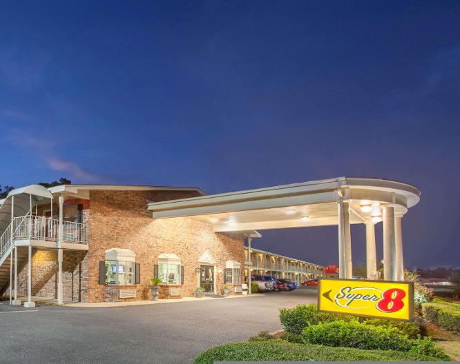 Super 8 by Wyndham Monroe West - Außenansicht