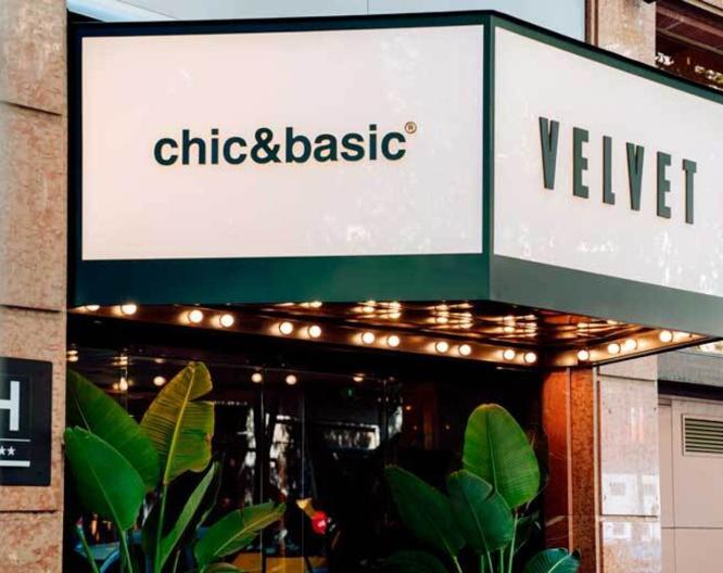 Chic & Basic Velvet - Außenansicht