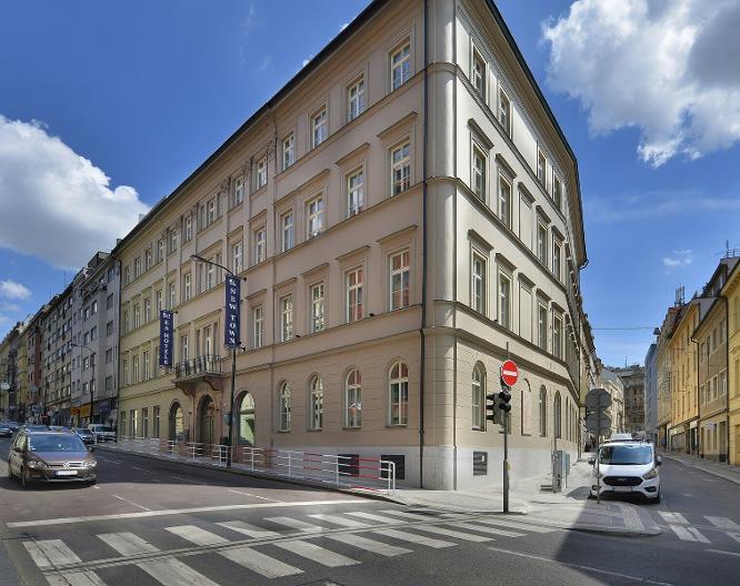 EA Hotel New Town - Außenansicht