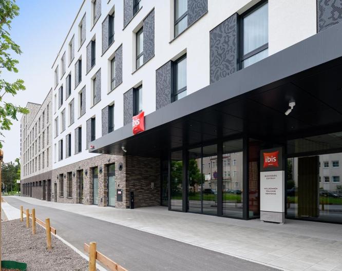 Ibis Regensburg Center - Außenansicht