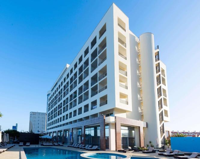 Hotel Tryp Lisboa Caparica Mar - Außenansicht