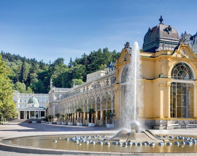 Ensana Nove Lazne - Außenansicht