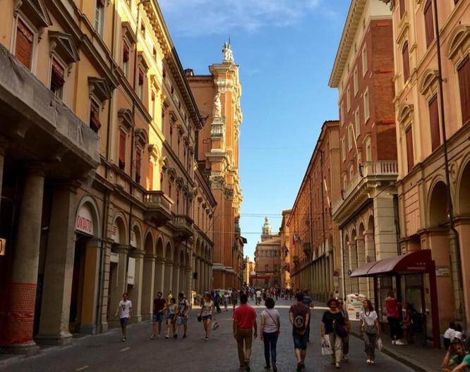 iH Hotels Bologna Amadeus - Außenansicht
