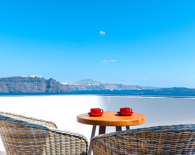 Santorini Secret Premium - Außenansicht