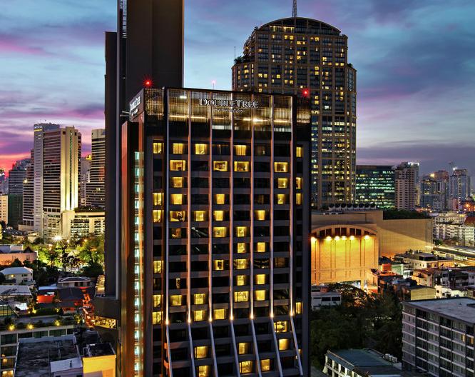 DoubleTree by Hilton Sukhumvit Bangkok - Außenansicht