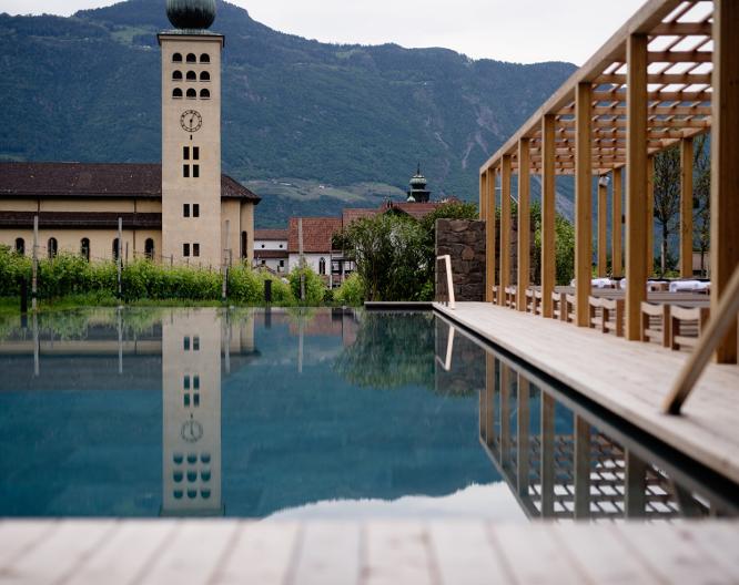 Wellness Hotel Schwarzschmied - Außenansicht