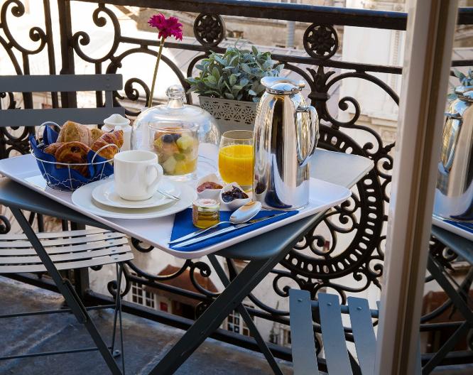 Hotel Mademoiselle - Essen und Trinken