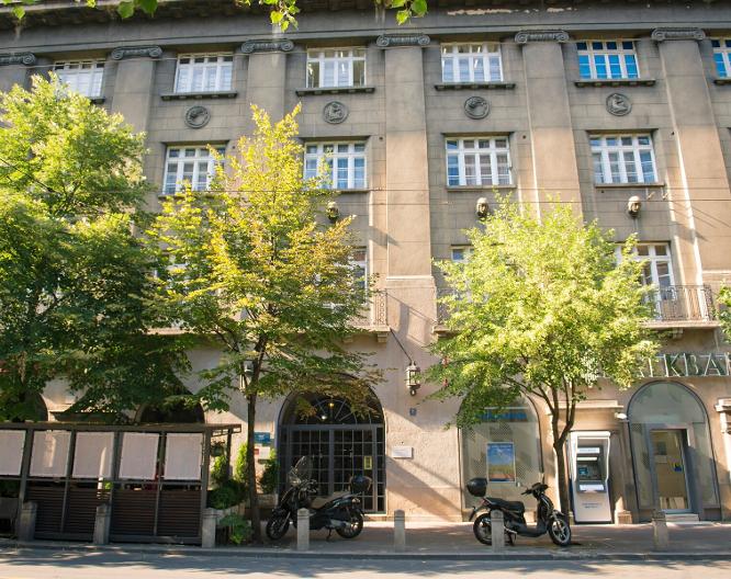City Nest Modern & Cozy Suites - Außenansicht