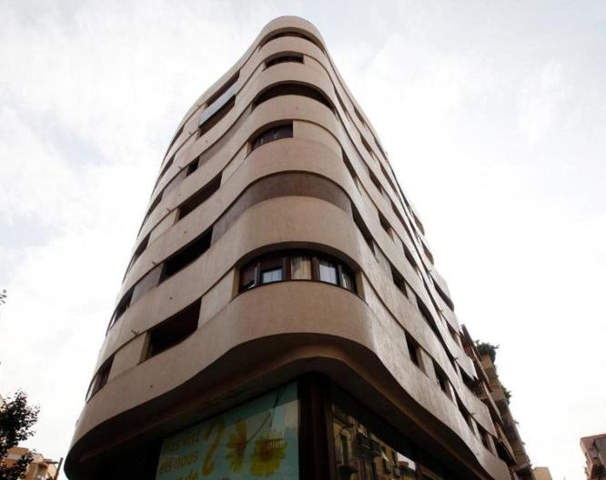 Apartamentos Real Lleida - Außenansicht