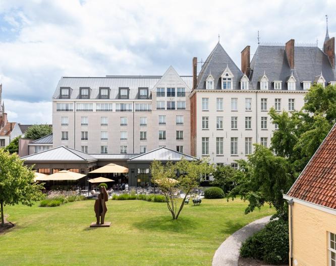 Hotel Dukes' Palace - Außenansicht