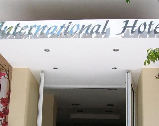 Hotel International - Außenansicht