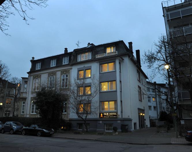 Fair Villa Diana Westend - Außenansicht