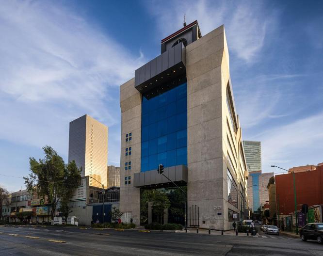 Ramada Reforma - Außenansicht