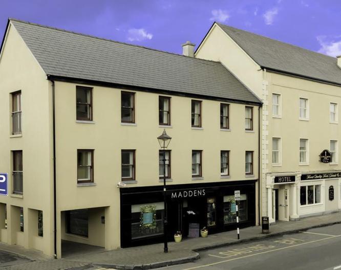 Clew Bay Hotel - Außenansicht