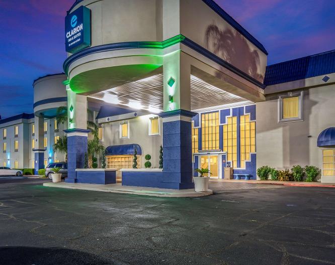 Clarion Inn and Suites Clearwater - Vue extérieure